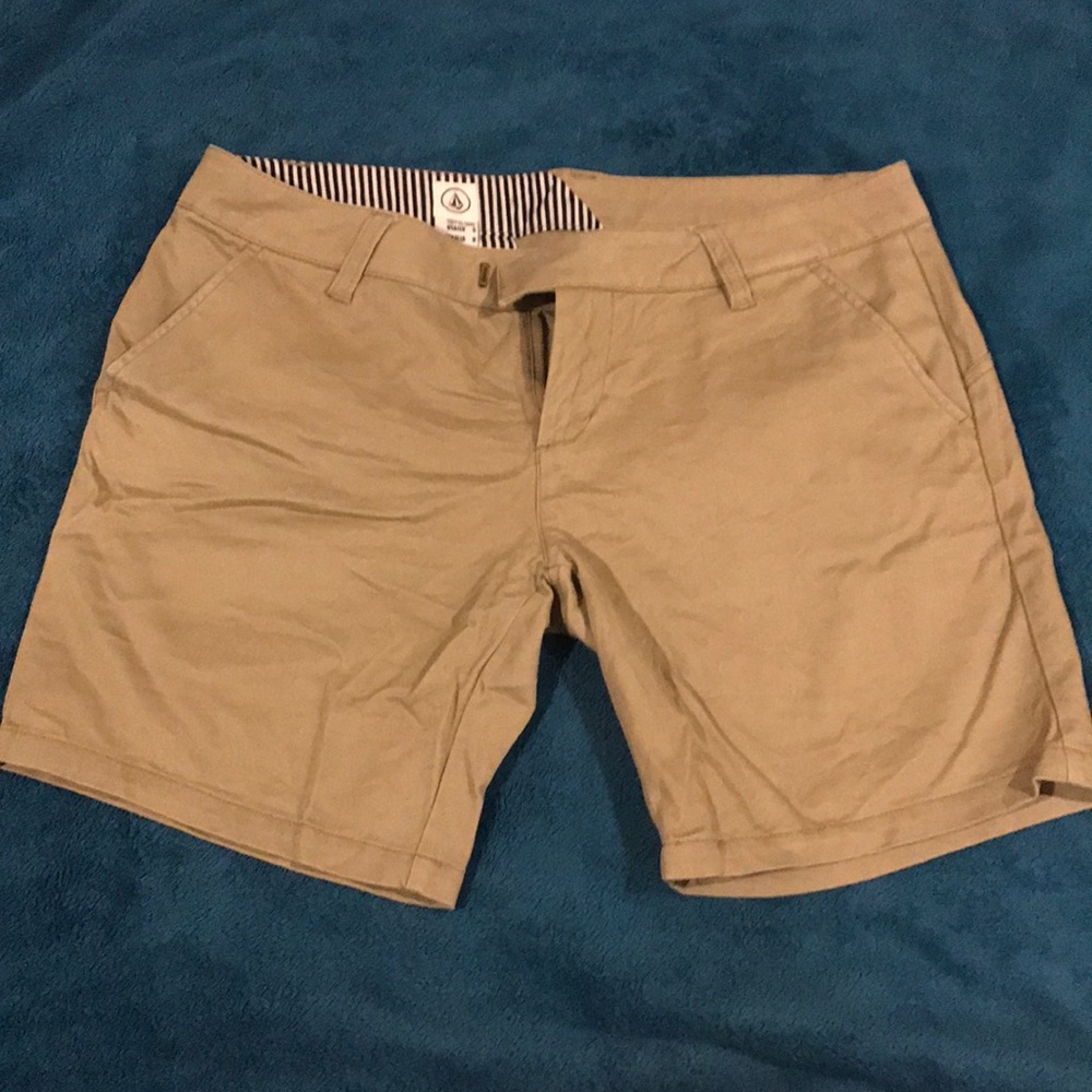 Volcom khaki Bermuda shorts